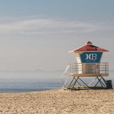 Aula de Yoga ao Pôr do Sol na Praia — foto 2
